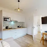 Expat Renting - Le Petit Matabiau - Netflix - Train Station تولوز