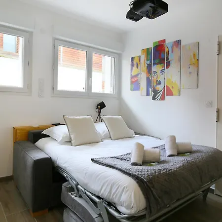 Expat Renting - Le Petit Matabiau - Netflix - Train Station アパート トゥールーズ