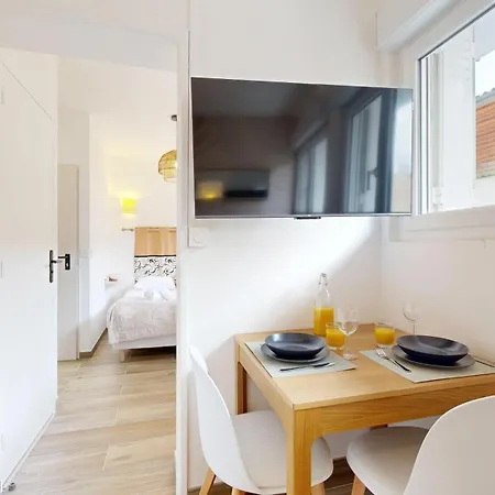 Expat Renting - Le Petit Matabiau - Netflix - Train Station Toulouse