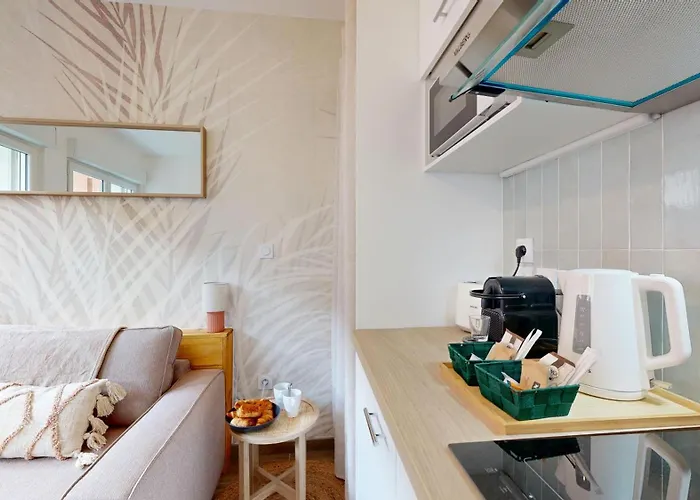 Expat Renting - Le Petit Matabiau - Netflix - Train Station * トゥールーズ